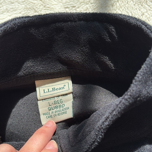 L.L. Bean Quarter Zip Black Fleece Large Pullover Sweater - Picture 5 of 8